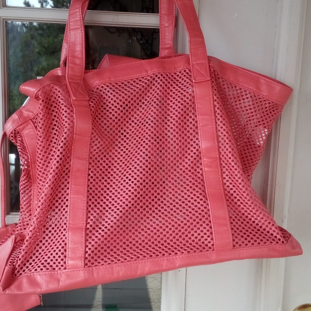 Pink Net Tote - Picture 6 of 6